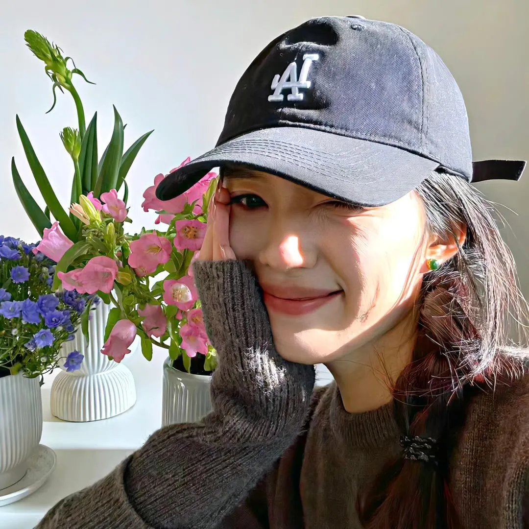 白痴之日海报