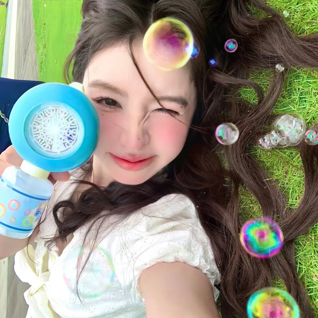 幻影英雄海报